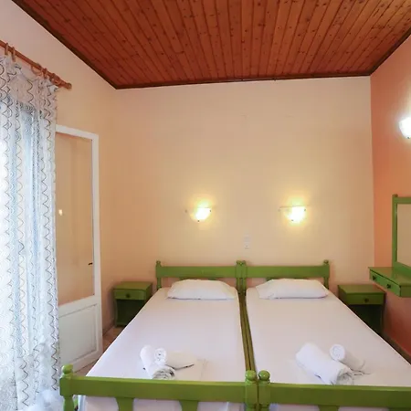 Cosy Budget To Rent In Corfu Apartament Ypsos