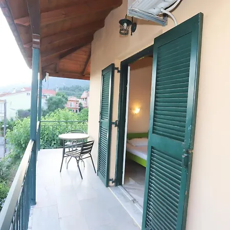 Cosy Budget To Rent In Corfu Apartament